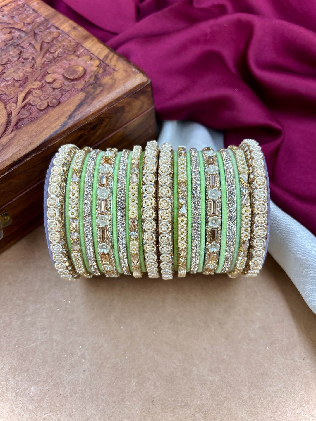 Ishhaara Kundan Bangle Set — handcrafted Indian jewellery - view 12