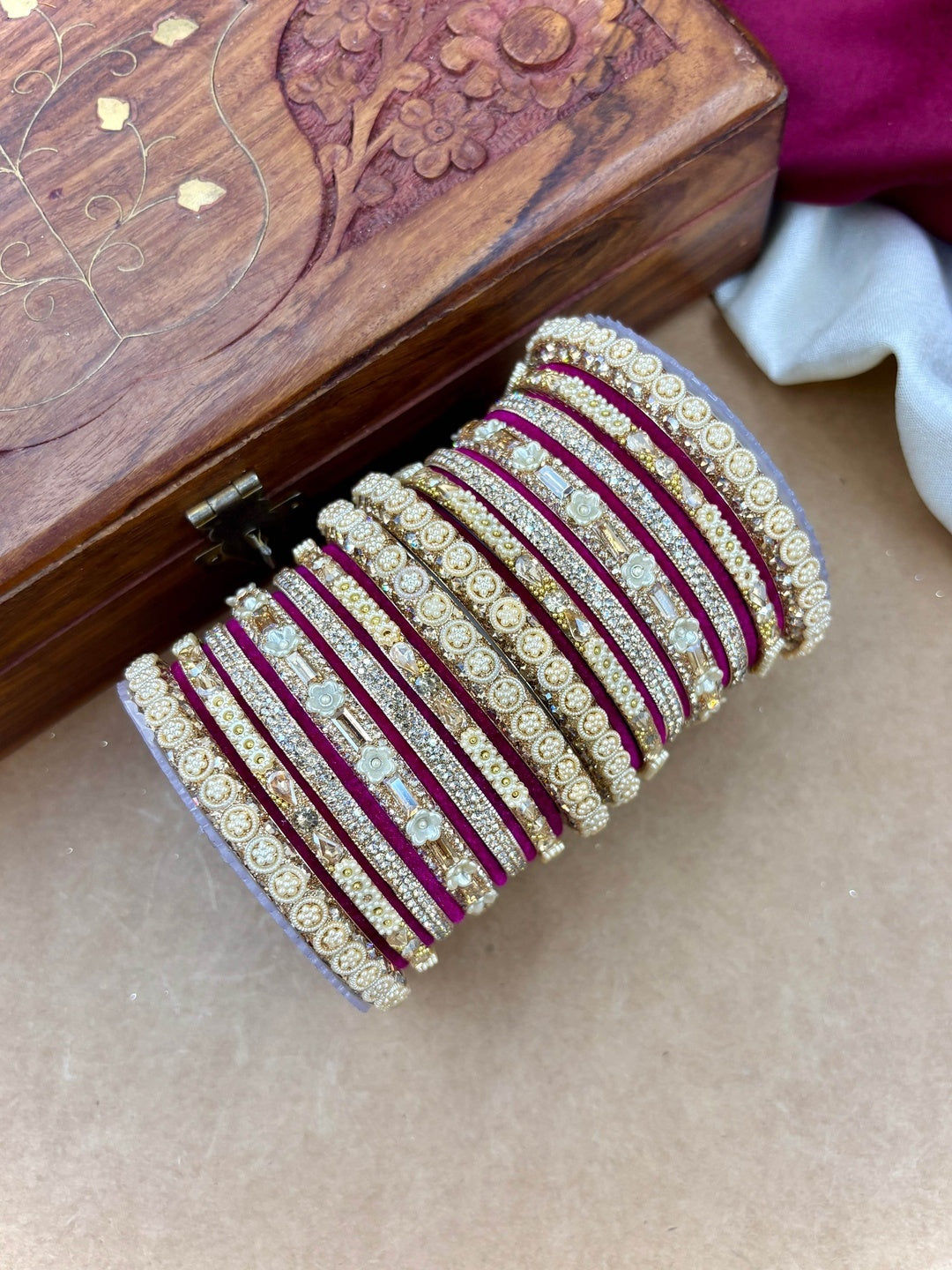 Ishhaara Kundan Bangle Set — handcrafted Indian jewellery - view 14