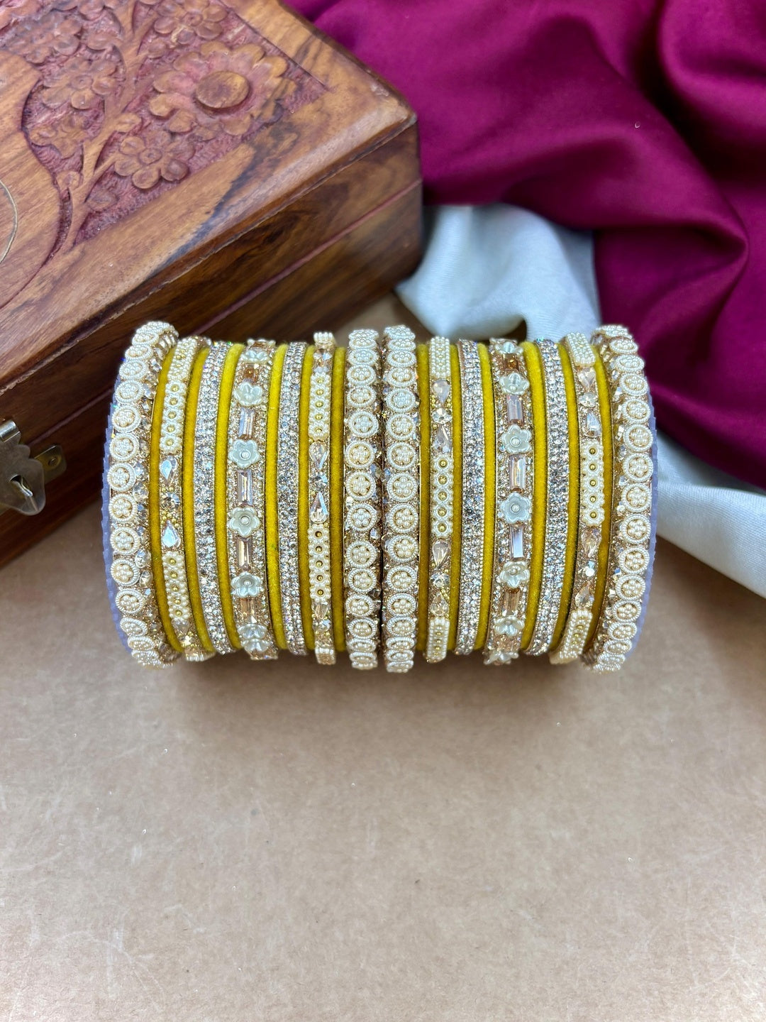 Ishhaara Kundan Bangle Set — handcrafted Indian jewellery - view 18