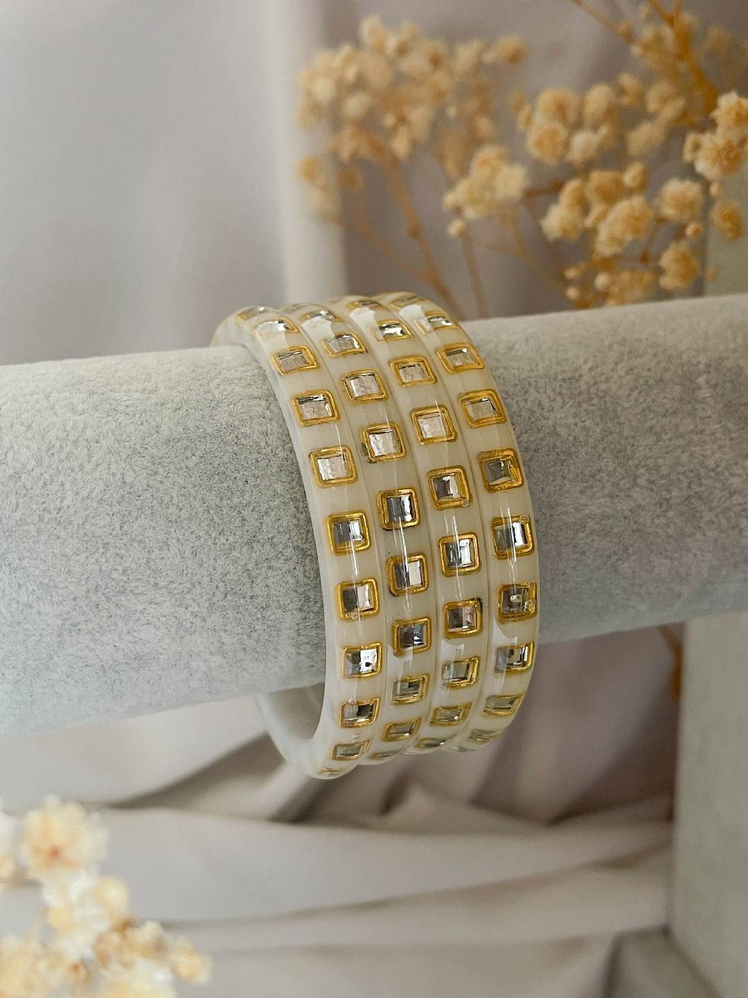 Ishhaara Laminated Square Shaped Kundan Studded Bangles