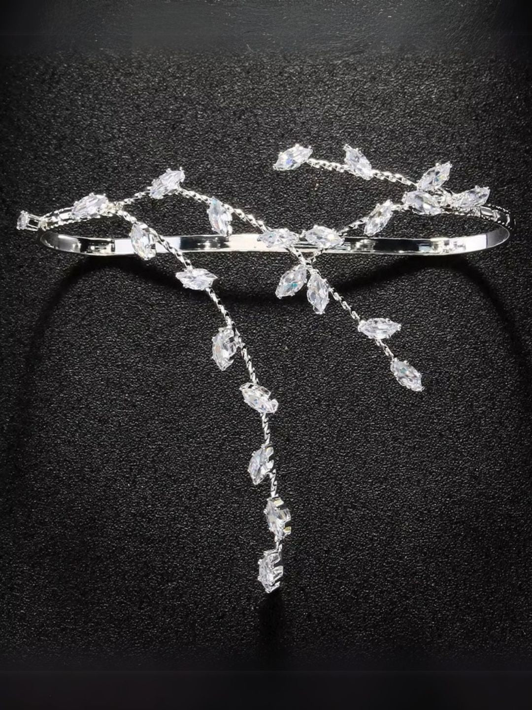 Ishhaara Leaf Light Handcuff