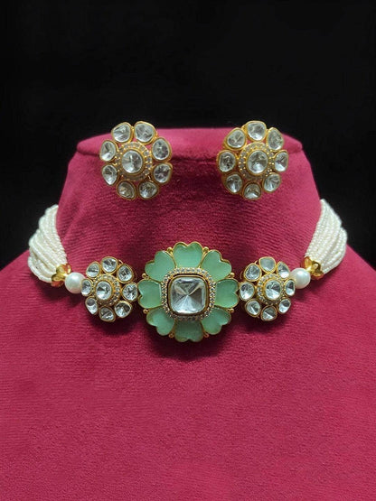 Ishhaara Mrunal Thakur In Patiala Choker Necklace Set