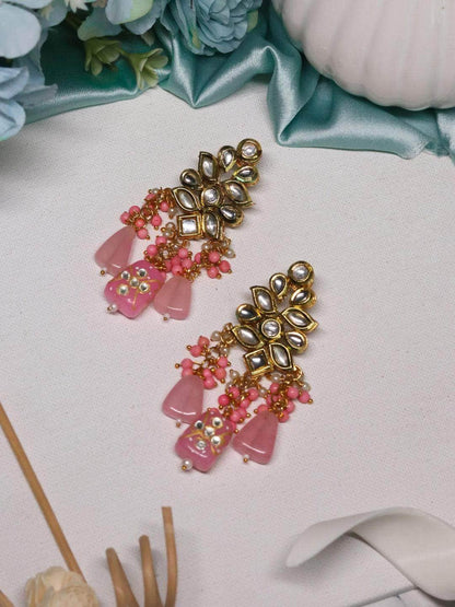 Ishhaara Masoom Minawala In Kundan Precious Stone Earring