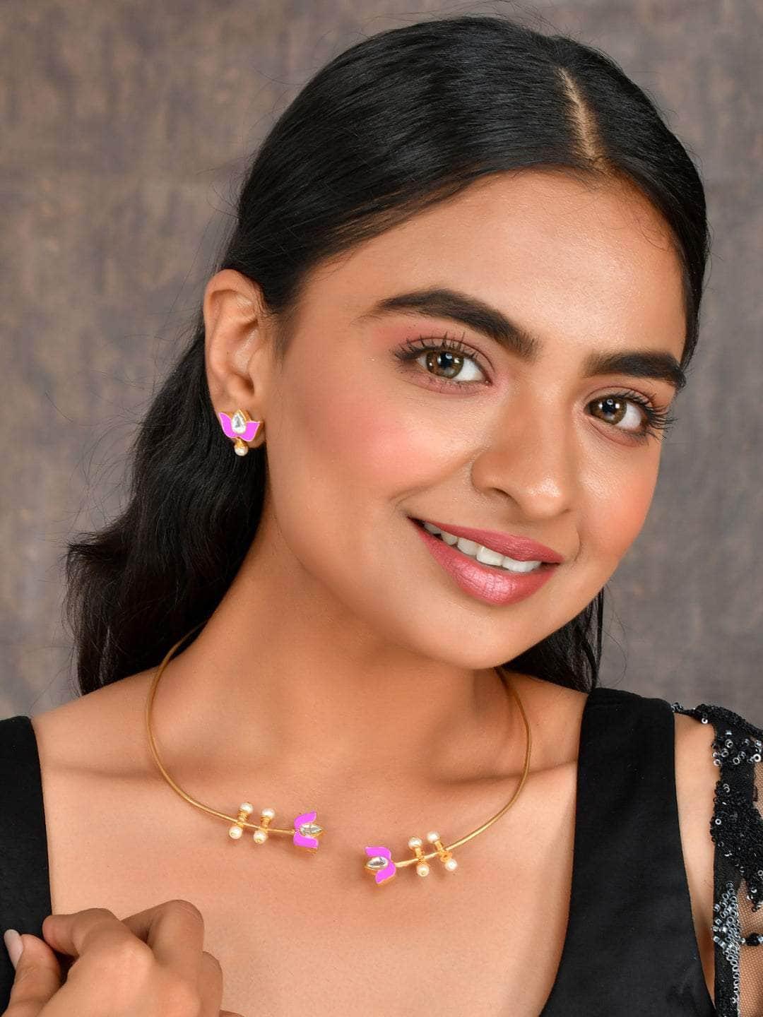 Ishhaara Lotus Motif Open Type Necklace Rose