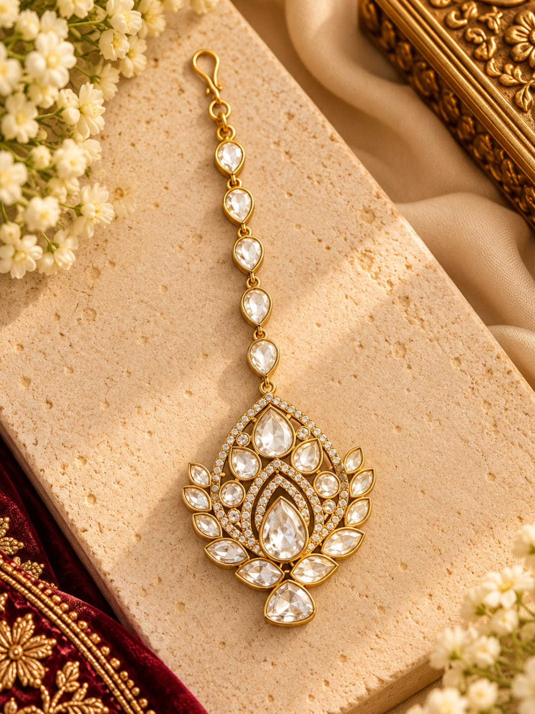 Ishhaara Lotus Shaped Polki Maangtikka