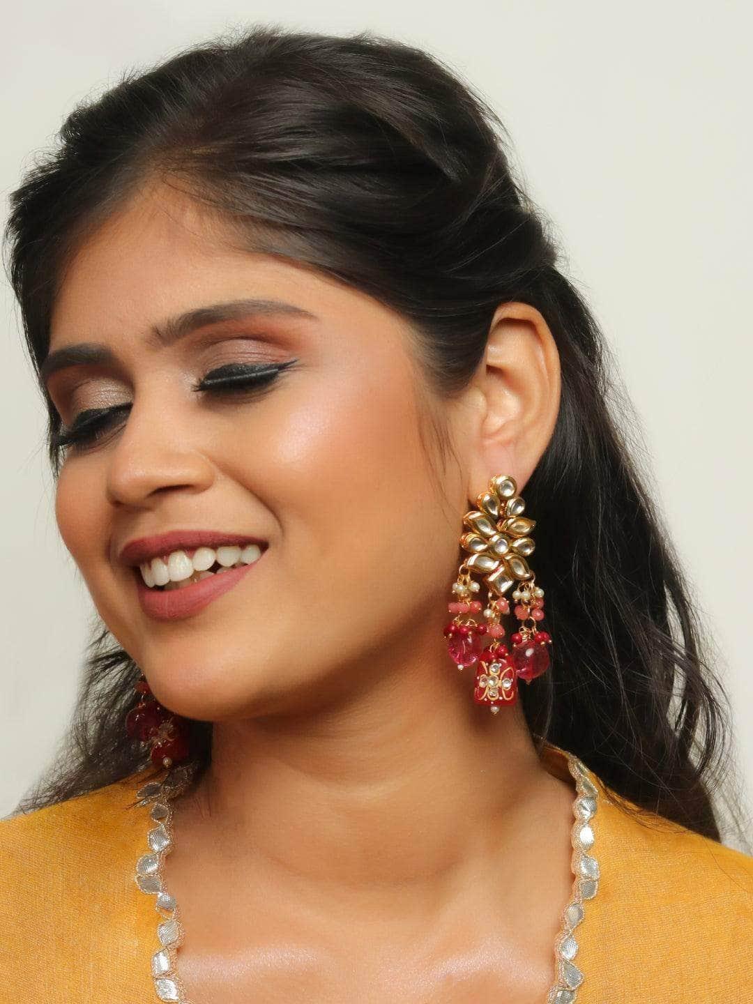Ishhaara Masoom Minawala In Kundan Precious Stone Earring