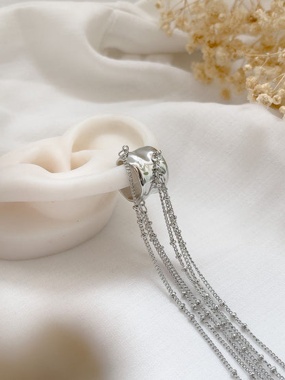 Ishhaara Medha Shankr In Long Tassel Earcuff