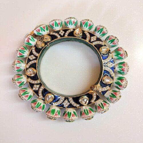 Ishhaara Meenakari Kundan Bangles