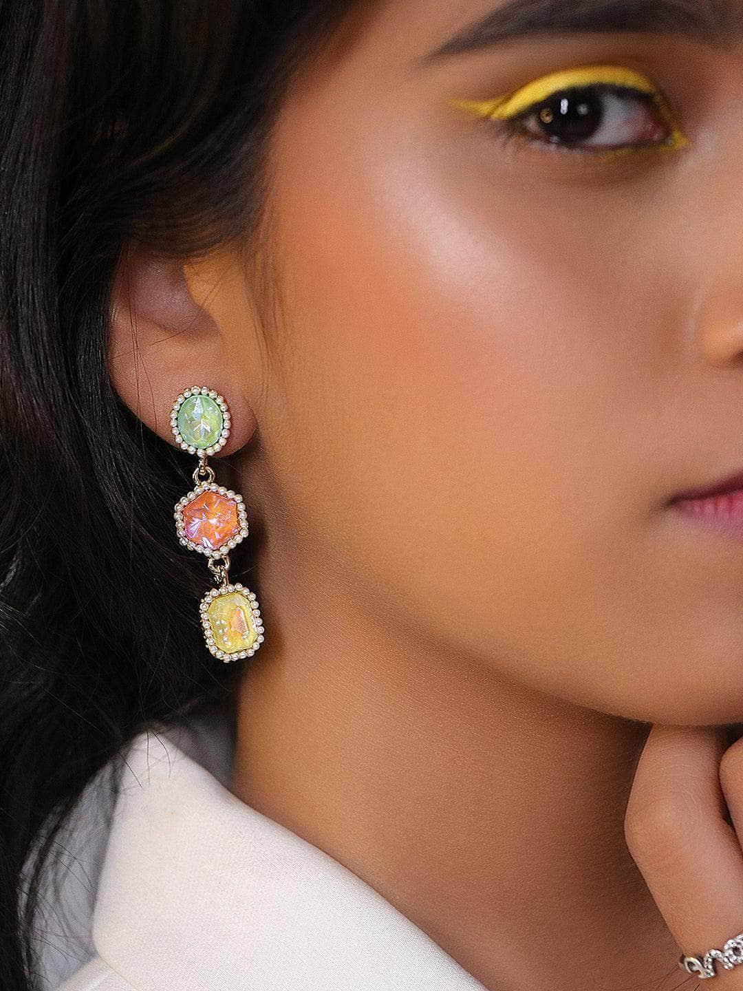Ishhaara Geometric 3 Tiered Earrings Rouge