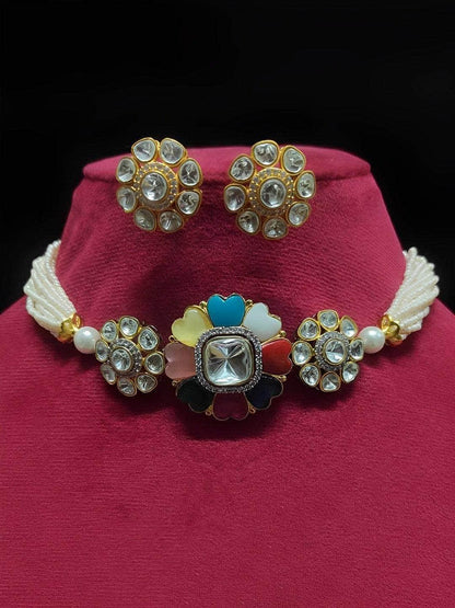 Ishhaara Mrunal Thakur In Patiala Choker Necklace Set