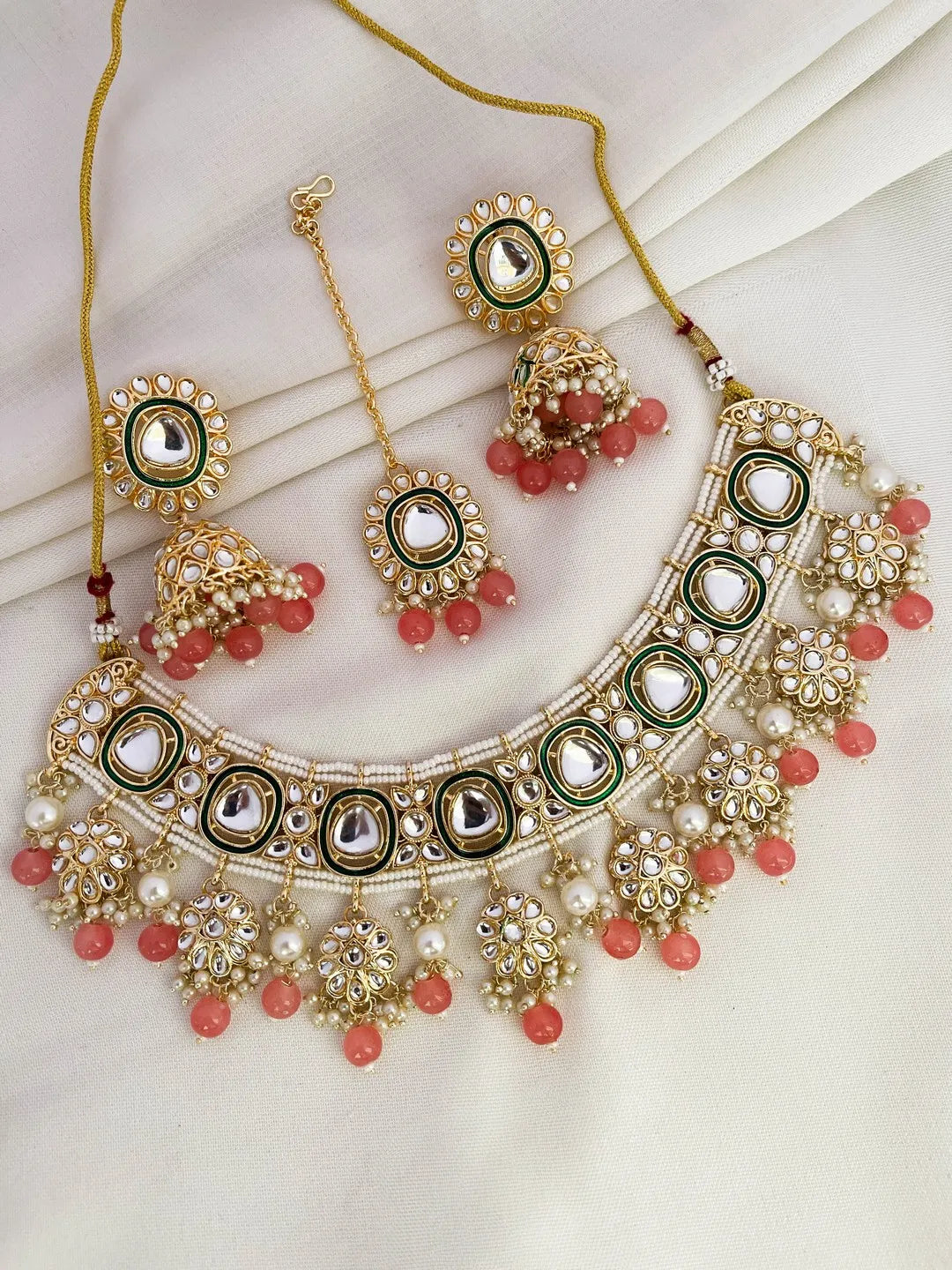 Ishhaara Orange Traditional Square Shaped Kundan Studded Choker