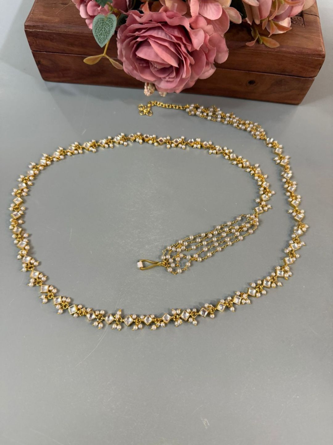 Ishhaara Pachi Kundan And Pearl Studded Hipchain