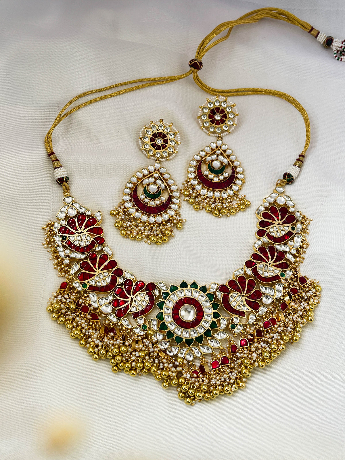 Ishhaara Pachi Kundan Studded Heavy Bridal Necklace