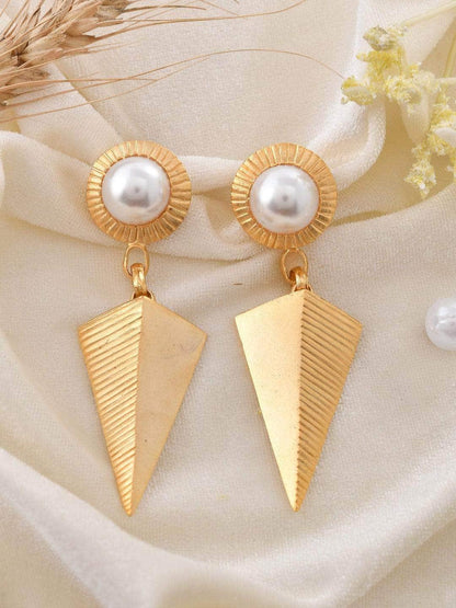 Ishhaara Pear Textured Inverted Triangle Drop Earrings