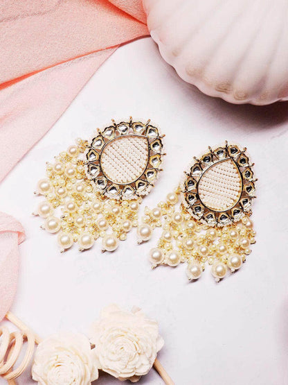 Ishhaara Pearl Drop Studs