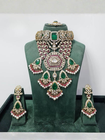 Ishhaara Pearls Partika Hexagon Polki Necklace Set