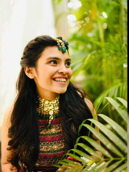 Ishhaara Prachi Dwivedi In Kundan Bridal Necklace With Teeka