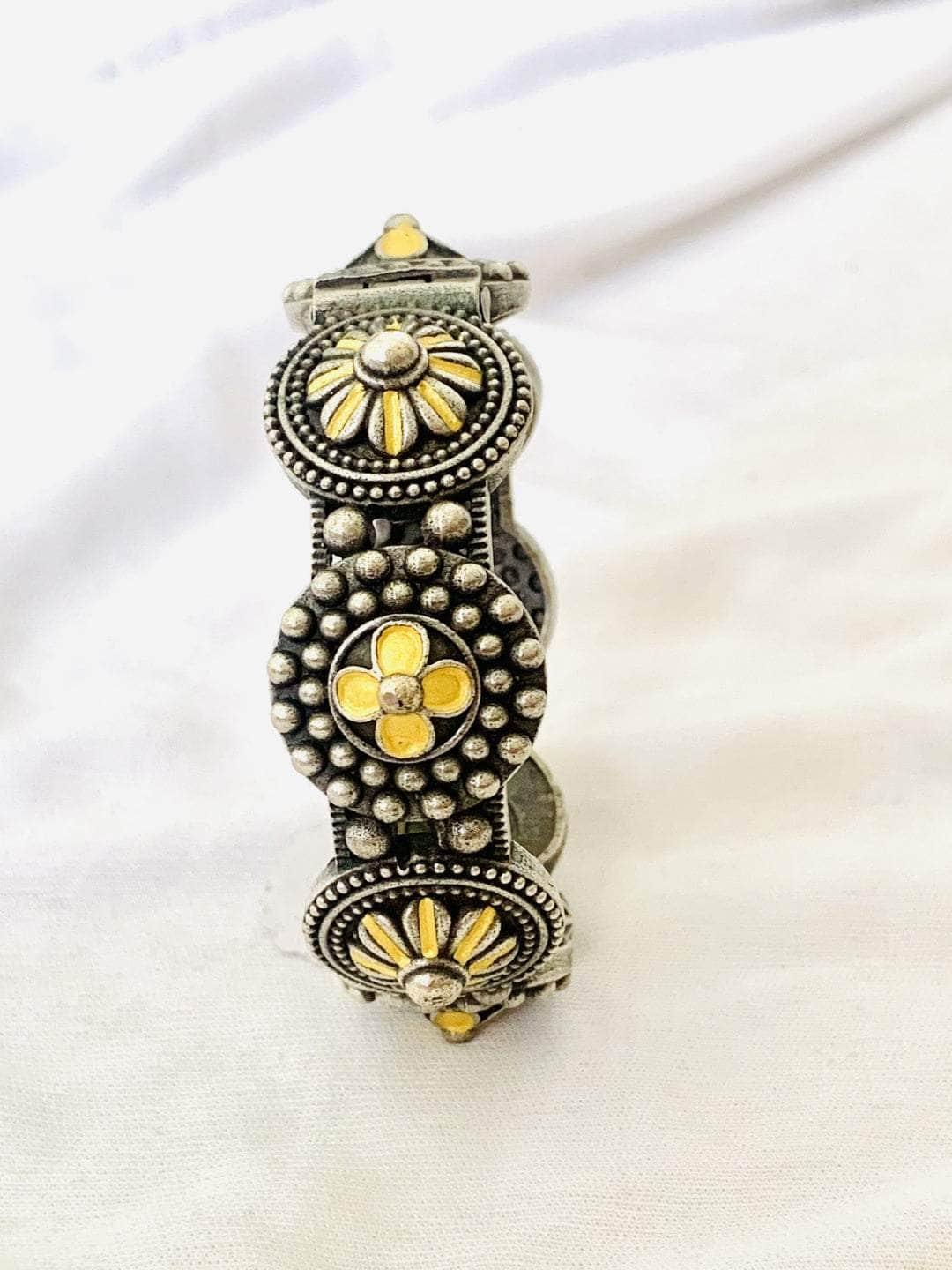 Ishhaara Pranutan Bahl In Oxidised Tribal Bangle With Flowers