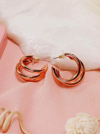 Ishhaara Raashii Khanna In Triple Hoop Earrings Rosegold