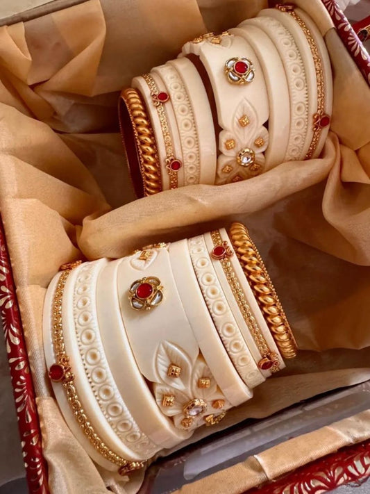 Ishhaara Rajwadi Kundan Dhalu Chuda Set
