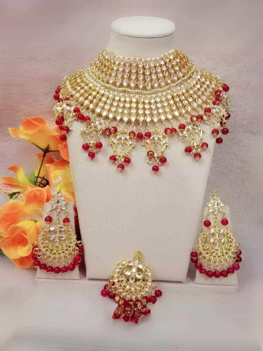 Ishhaara Peora Gold Plated Kundan Choker