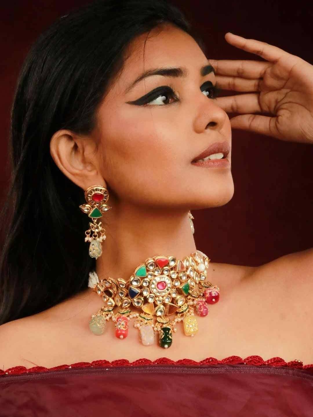 Ishhaara Round Navratan Choker Necklace Set