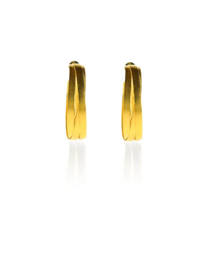 Ishhaara Sanjana Sanghi In Triple Layer Twisted Hoop Earrings