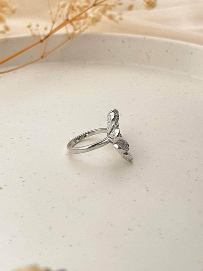 Ishhaara Sapphire Engagement Ring