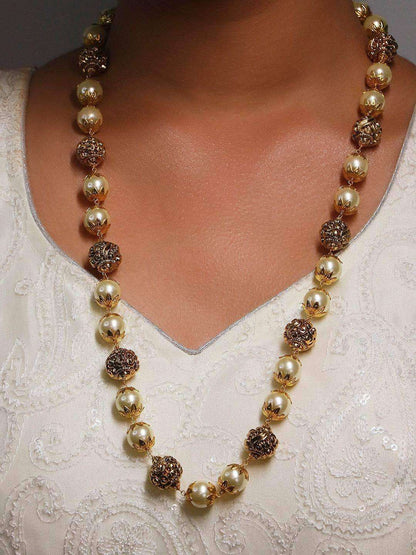 Ishhaara Shell Pearl Single Layer Haar