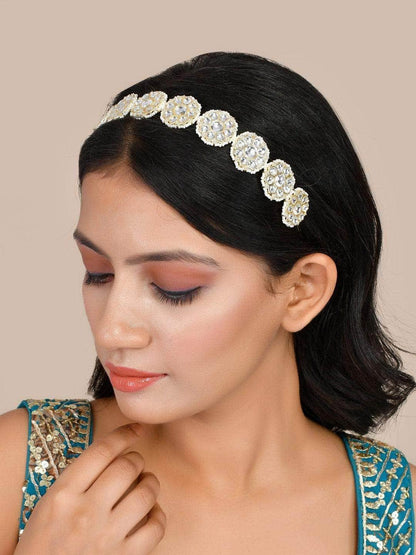Ishhaara Shikha Sharma In Floral Kundan Studded Hair Band