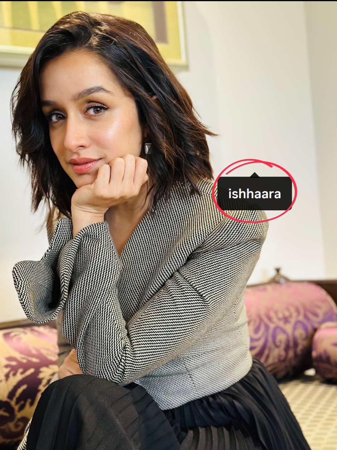 Ishhaara Shraddha Kapoor In Black And White Enamel Drop Earrings