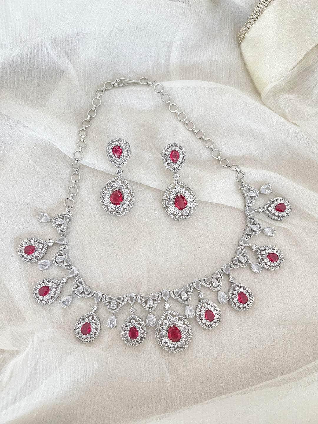 Ishhaara Single Layer Ruby And Ad Necklace