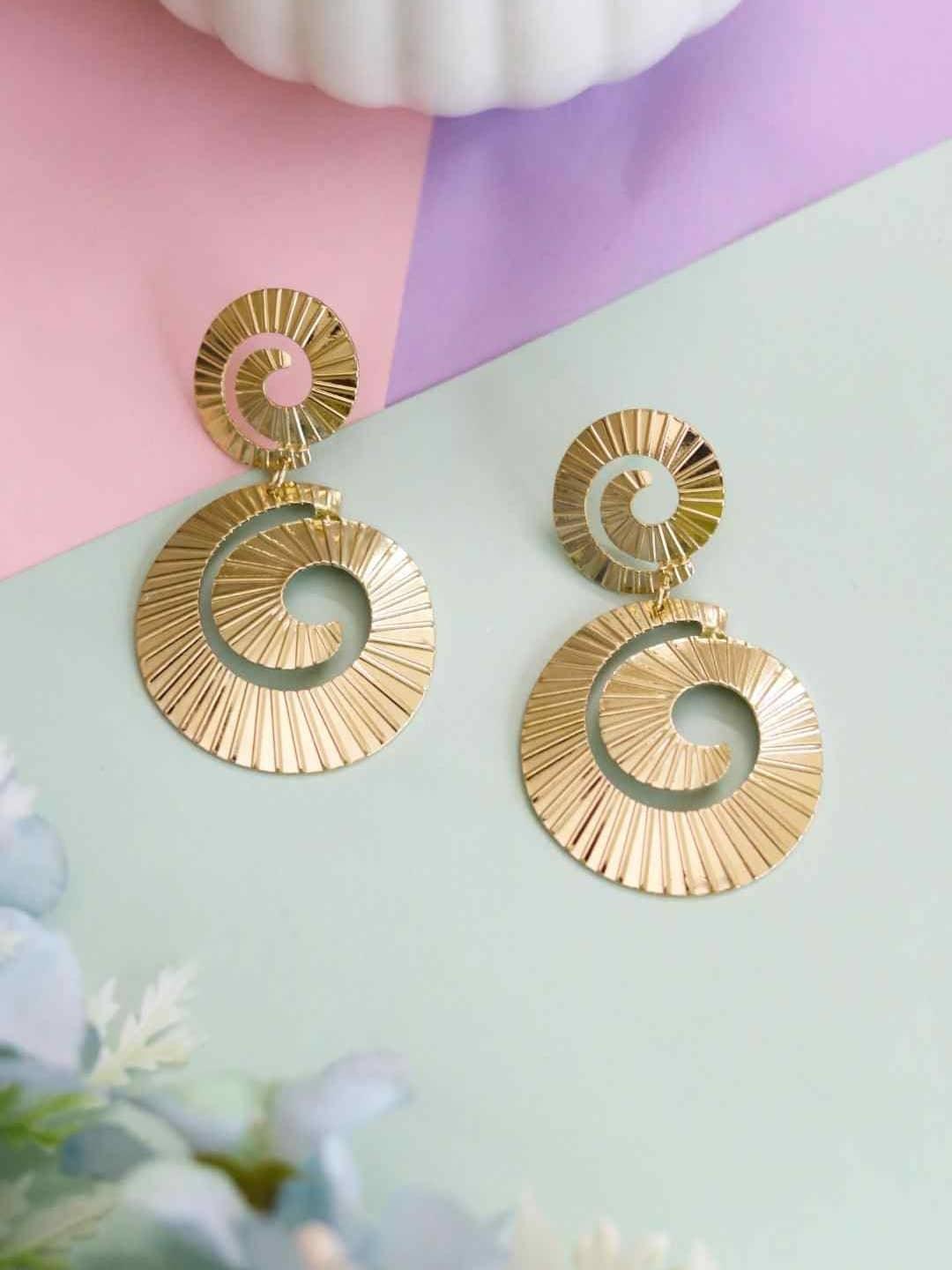 Ishhaara Spiral Striped Earrings