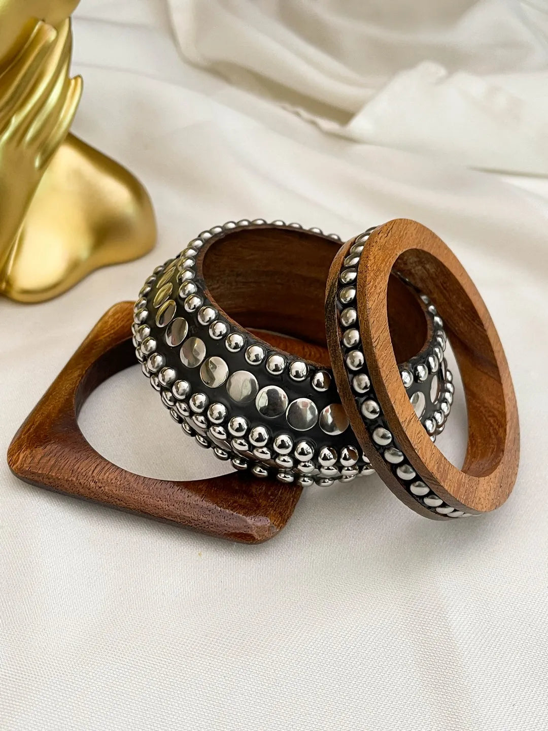 Ishhaara Stack Of 3 Embossed Wooden Bangle