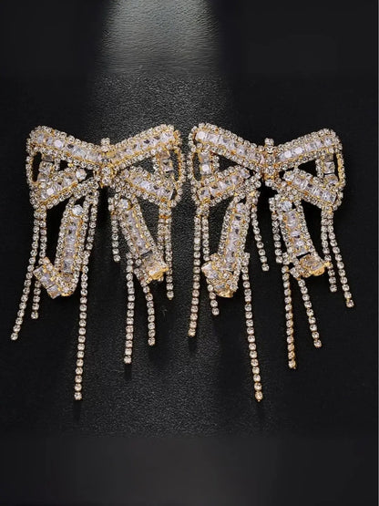 Ishhaara Statement Zircon Bow Earring