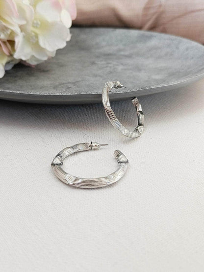 Ishhaara Tabu In Delicate Huggie Silver Hoop