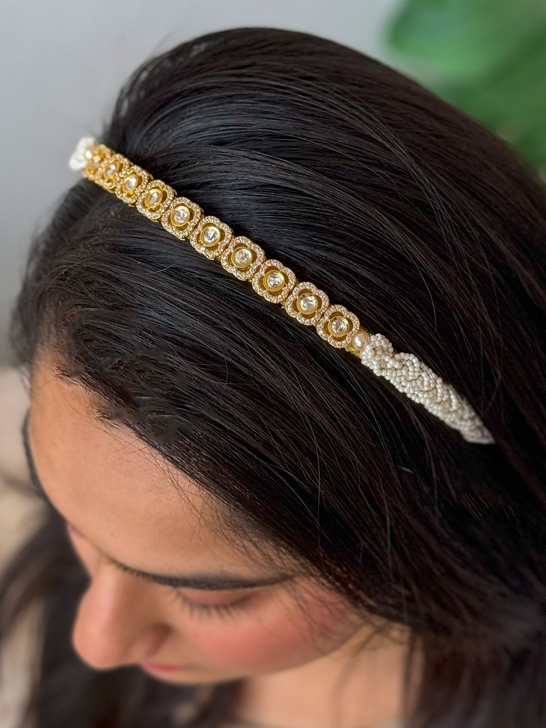 Ishhaara Thread Embroidered Pearl Kundan Studded Hairband