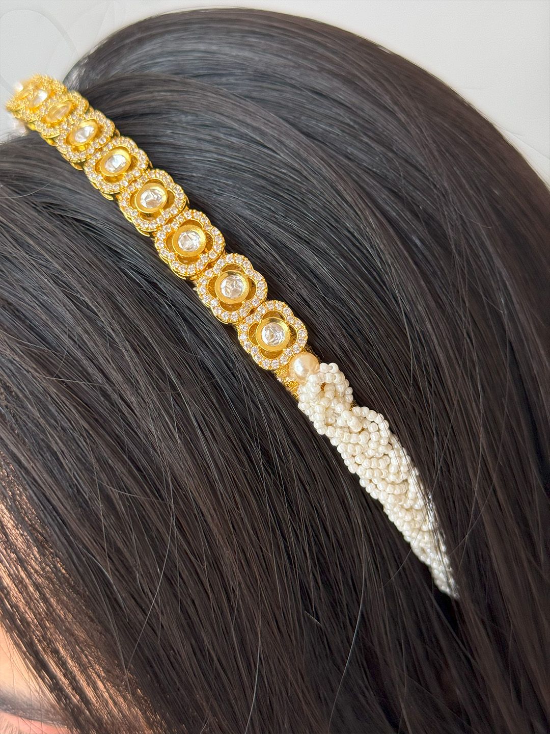 Ishhaara Thread Embroidered Pearl Kundan Studded Hairband