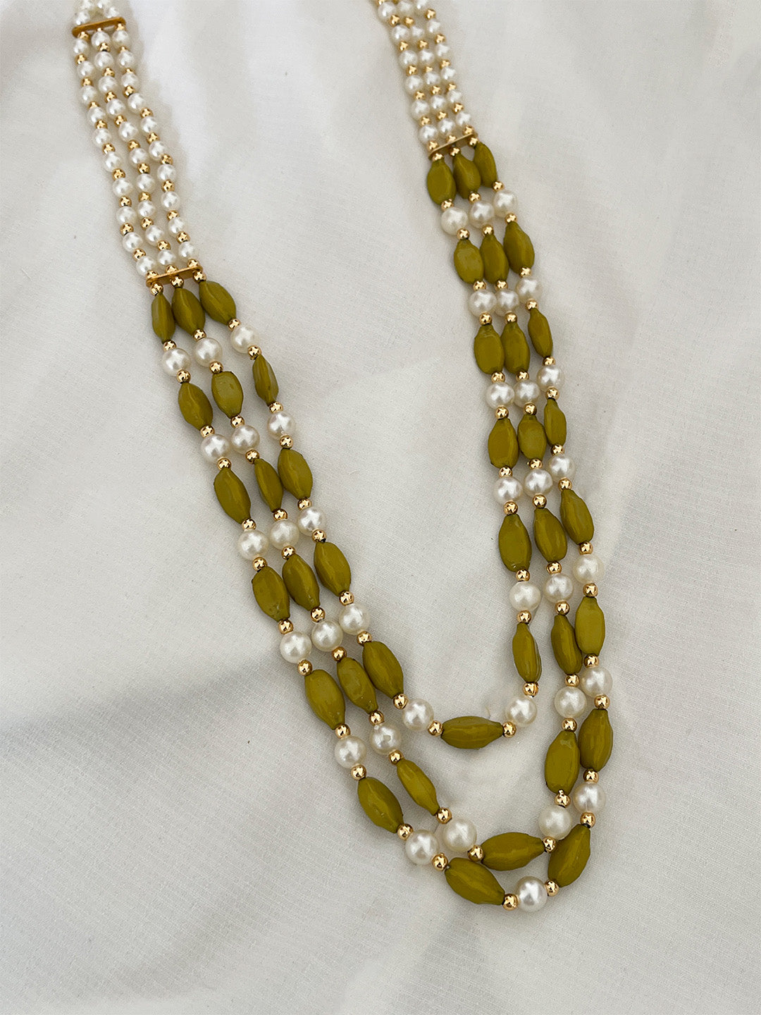 Ishhaara Three Layered Ellaichi Mala