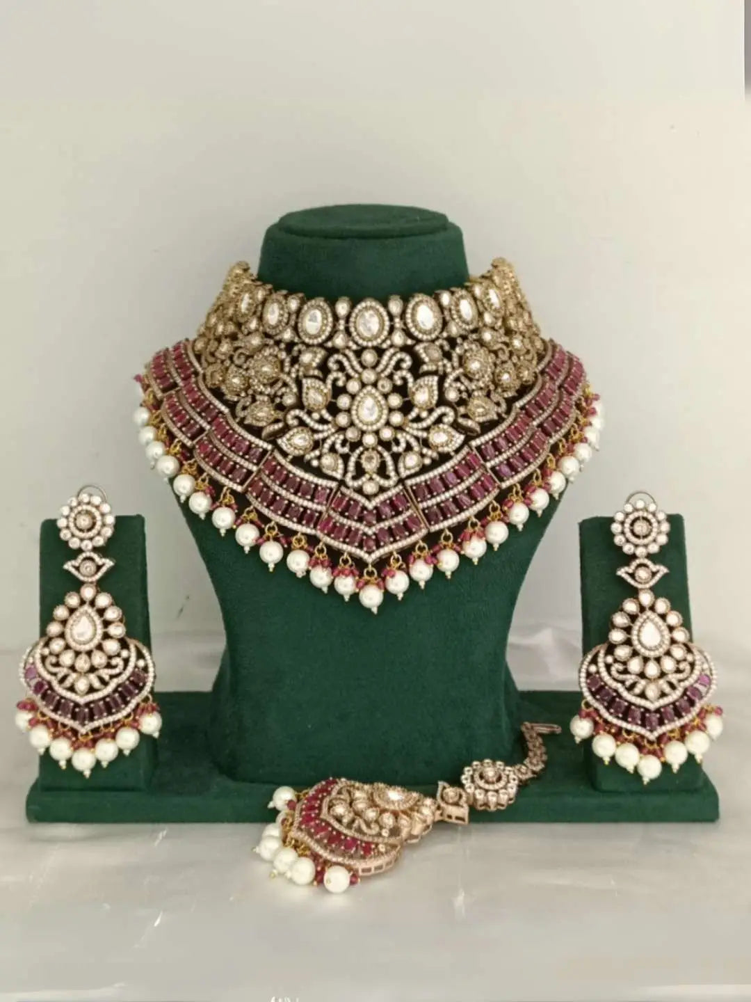 Ishhaara Traditional Royal Rajwadi Bridal Choker Necklace