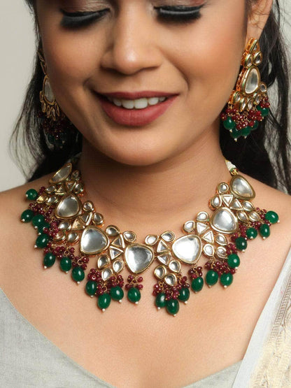 Ishhaara Triangular Kundan Pastel Set
