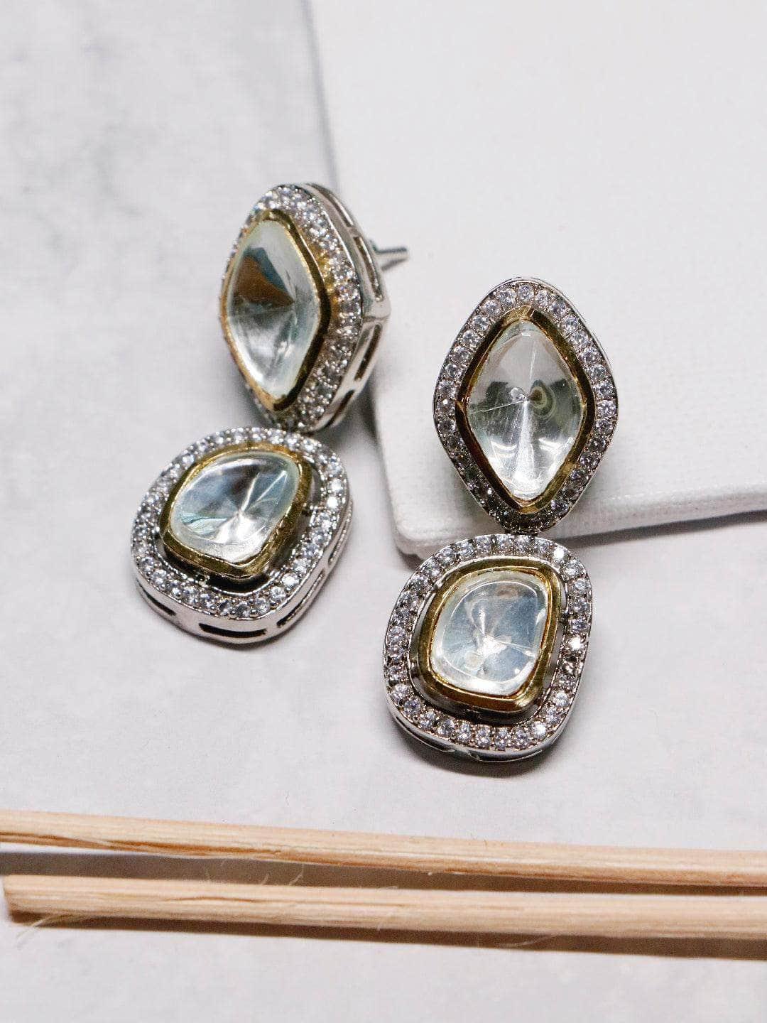 Ishhaara Triptii Dimri In Round Shape Kundan Choker Necklace