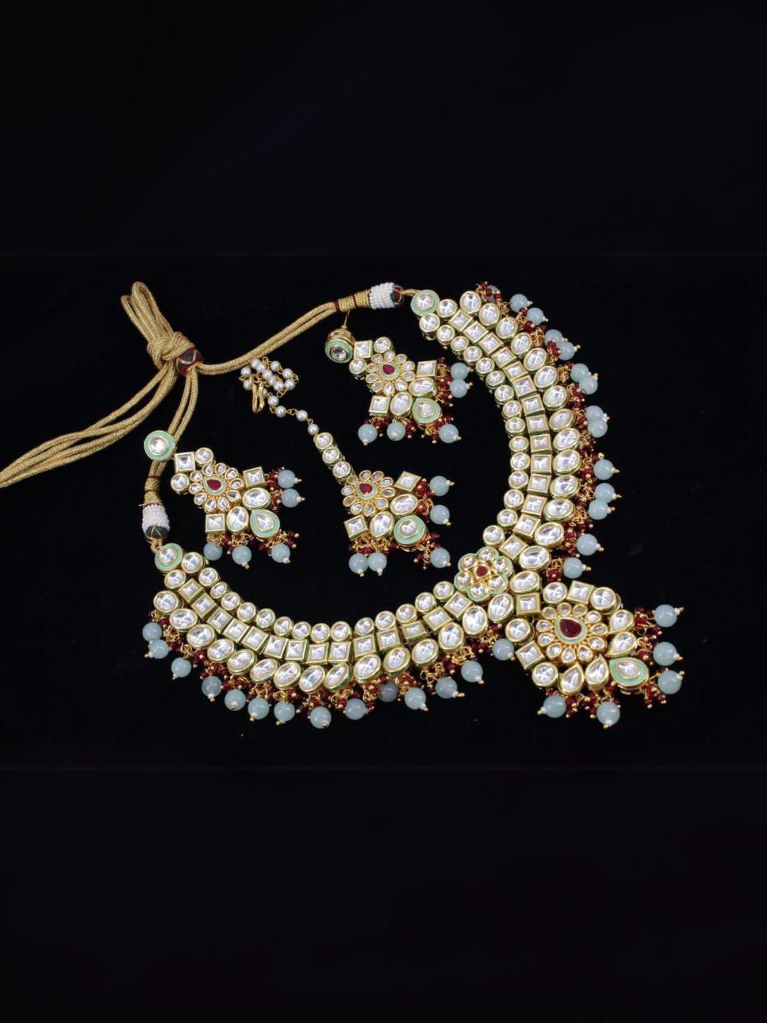 Ishhaara Uncut Kundan Studded Heavy Choker Necklace