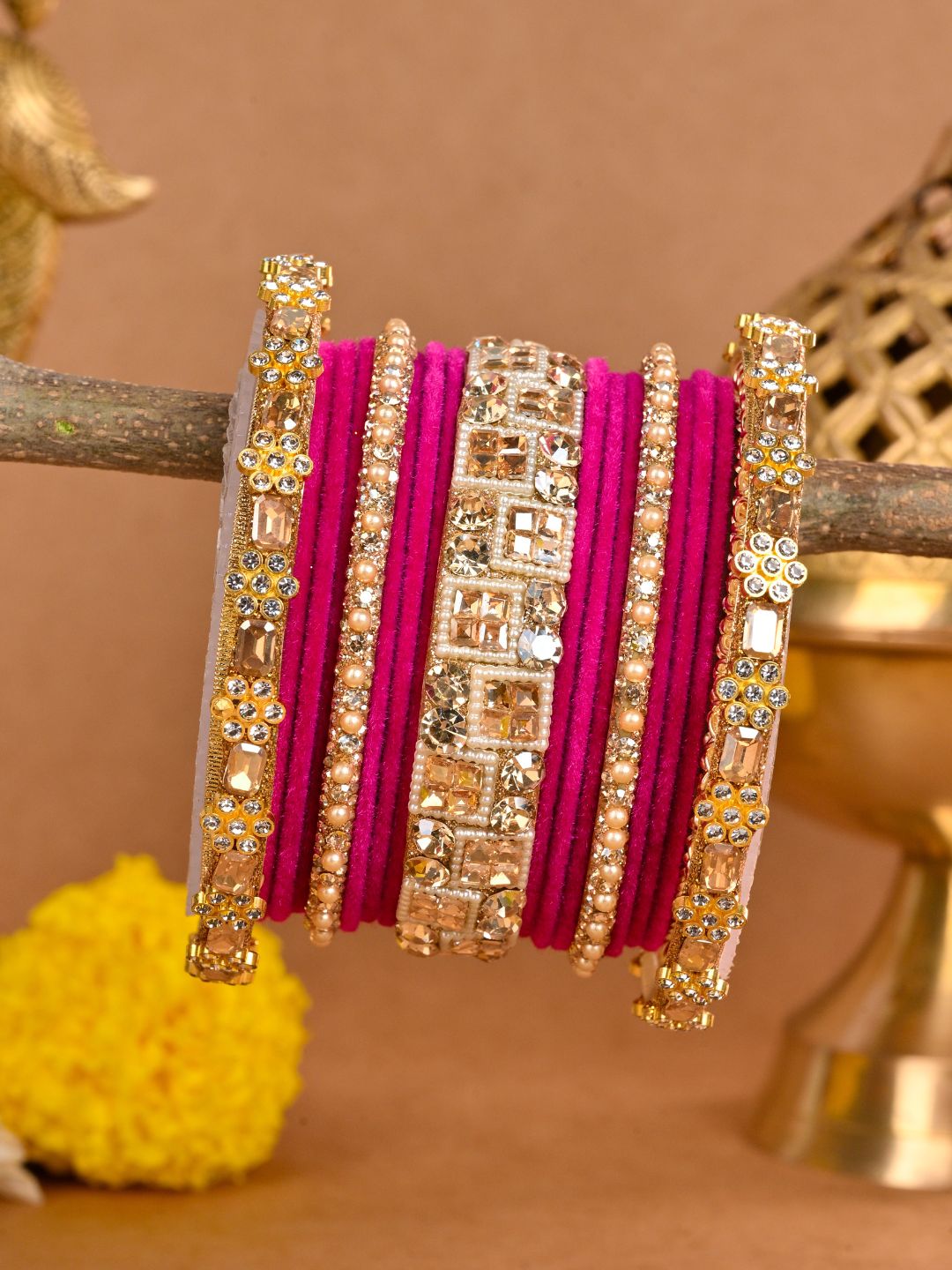 Ishhaara Unique Styled Kundan Studded Bridal Chooda