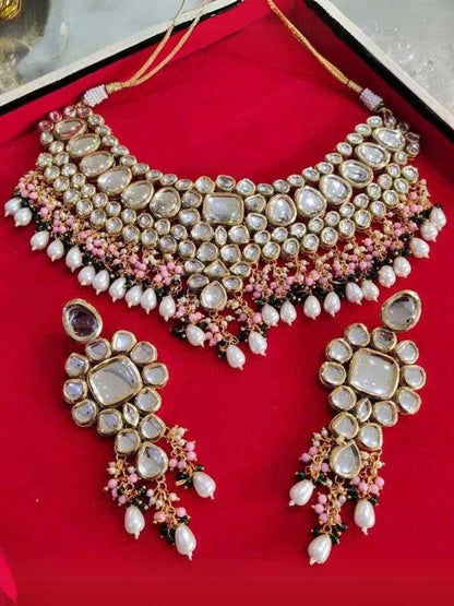 Ishhaara Big Kundan Necklace With Multi Beads
