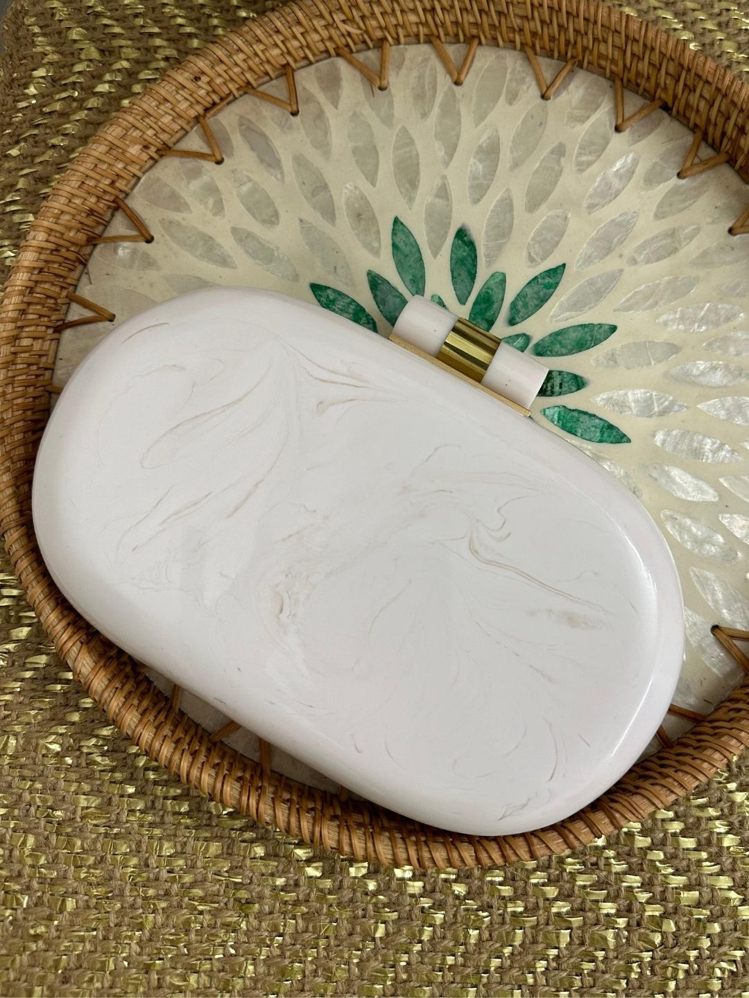 Ishhaara White Capsule Resin Clutch Bag