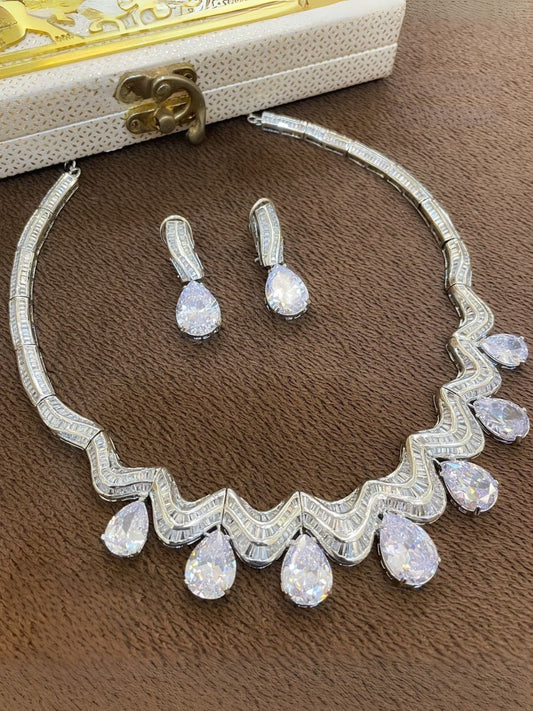 Ishhaara White Priyanka Chopra Inspired Diamond Necklace Set